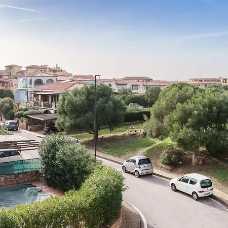 Carlotta's House Apartment Olbia